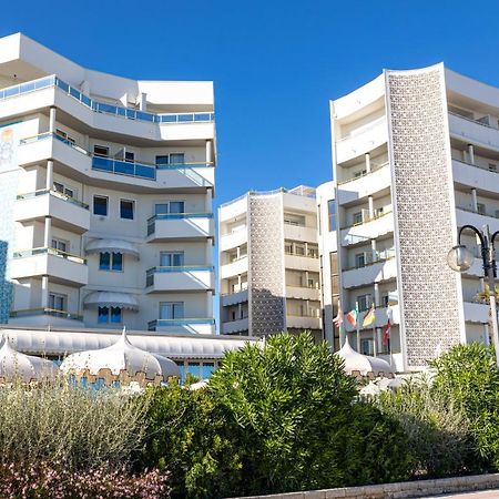 Luxor E Cairo The Beach Resort Lido di Jesolo Exterior photo
