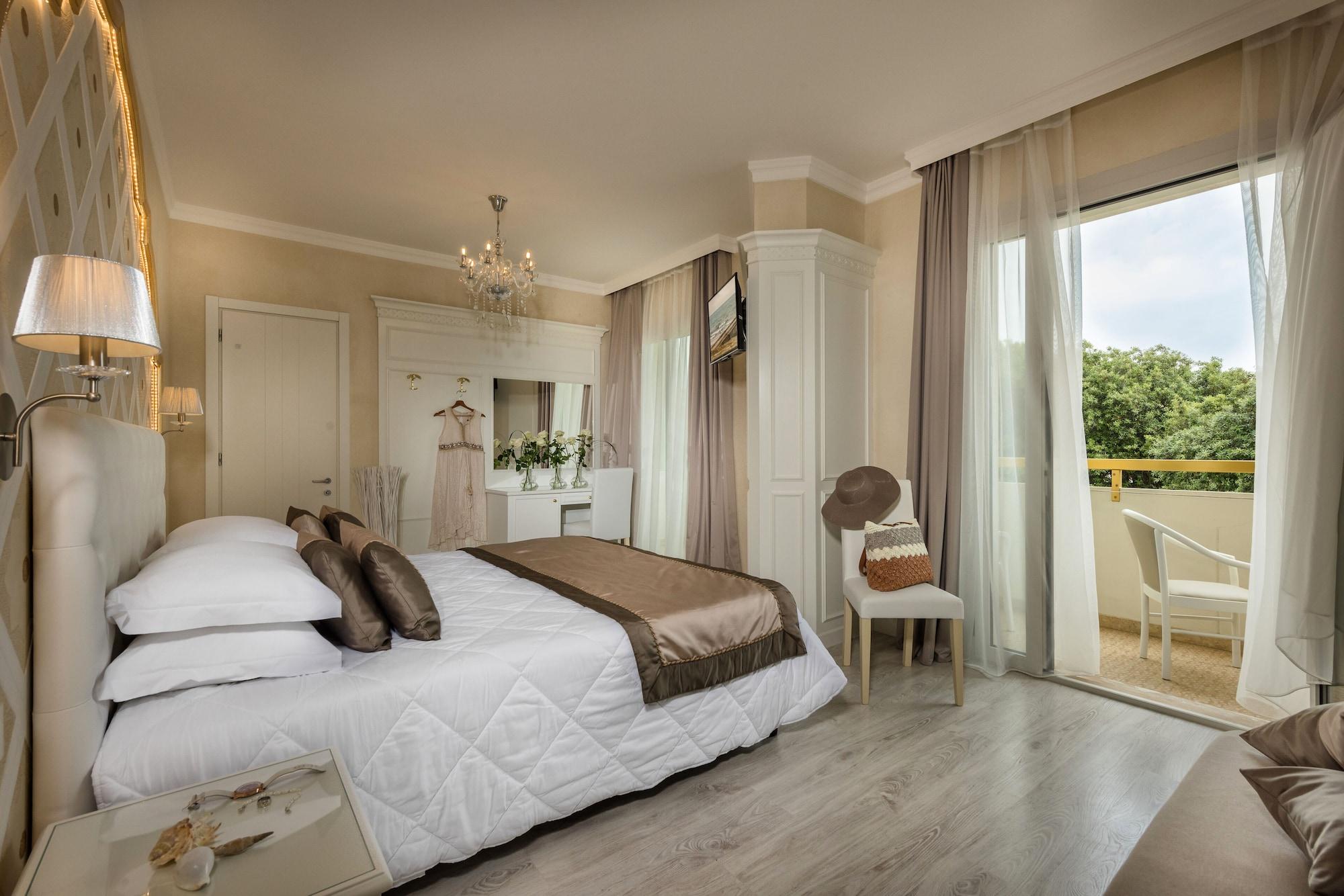 Luxor E Cairo The Beach Resort Lido di Jesolo Exterior photo