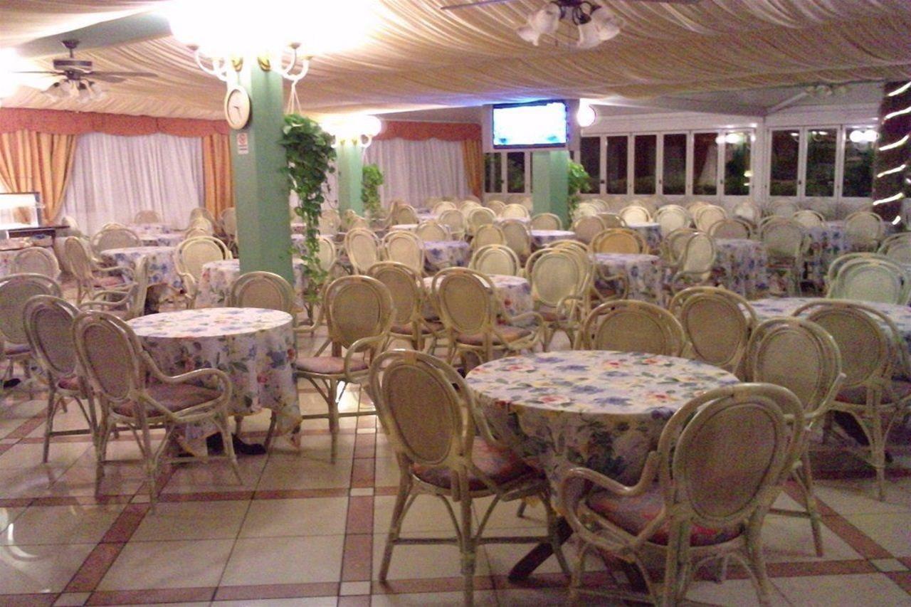 Luxor E Cairo The Beach Resort Lido di Jesolo Exterior photo