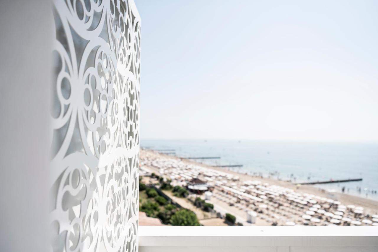 Luxor E Cairo The Beach Resort Lido di Jesolo Exterior photo